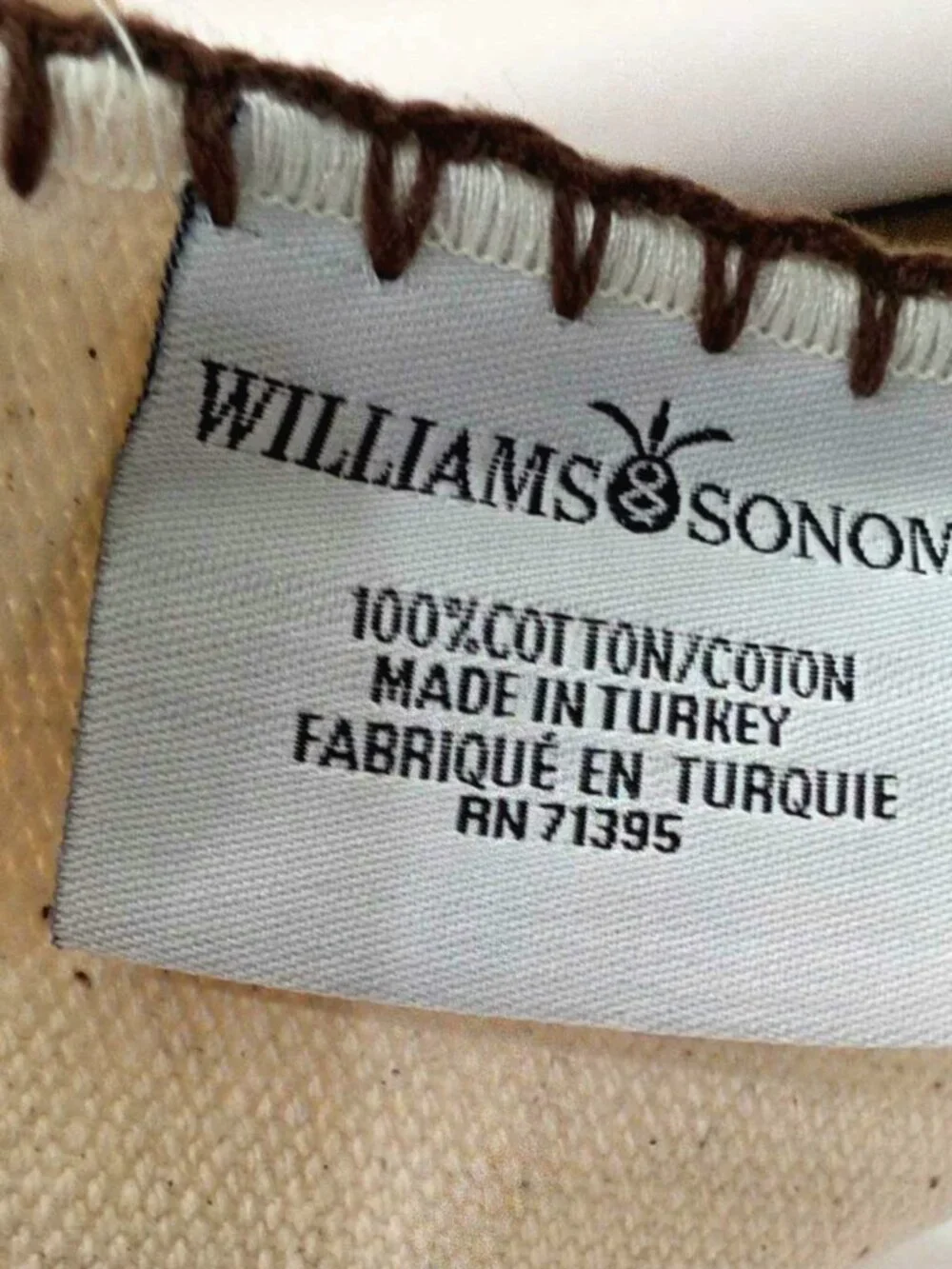 Williams Sonoma Table Runner 106